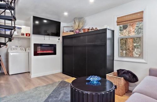 Durango Apartment | Boho Southwest Modern Unit 3 with Butte Mtn Views