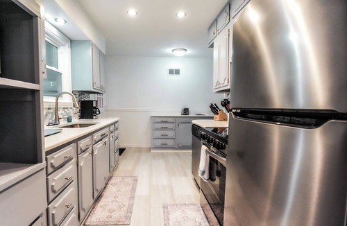 West Lafayette House | Boiler View Retreat - Your Purdue Campus Haven