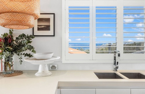Ulladulla House | Bommie Coastal Headland - Stunning spacious home with the beach at your doorstep