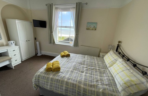 Lowestoft Bed & Breakfast | Bon-ami