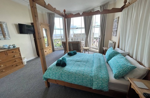 Lowestoft Bed & Breakfast | Bon-ami