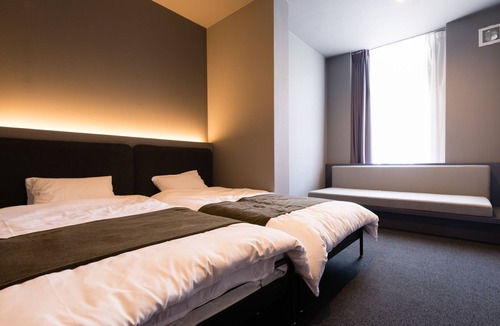 Shikitsuhigashi Hostel | BON Hostel