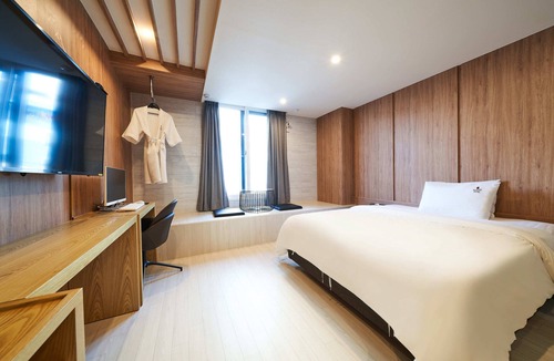 Gupo Hotel | BON Hotel