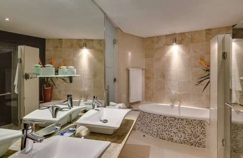 Richards Bay Hotel | BON Hotel Waterfront Richards Bay