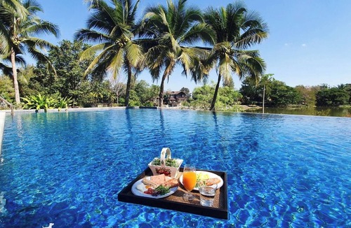 Khanong Phra Villa | BONANZA CABIN POOL VILLA, KHAO-YAI