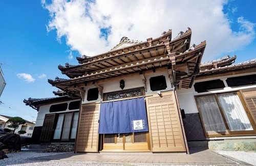 Nahari RV Rental | Bonfire coffee experience private villa rental /Aki District Kōchi