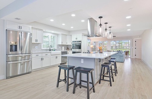 Bonita Bay Condo | Bonita Bay Second Floor Corner Unit