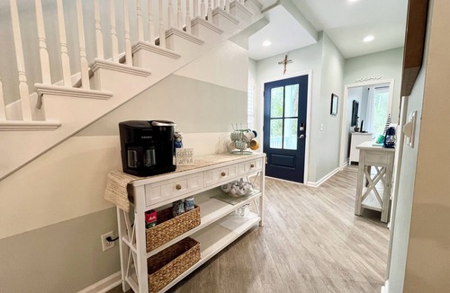 Bonito Boathouses House | Bonito Bungalow-Golf Cart Included-Best Location-Close to BEACH & MARINA🏝☀️🌊