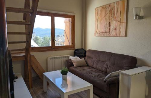 Villanua Apartment | Bonito y luminoso apartamento con wifi y chimenea Aizú - Villanúa