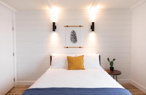Haliburton Hotel | Bonnie View Inn