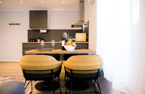 Sankt Augustin Apartment | bonquartier|LUXAPT#2-Selfcheckin/Kü/AC/Prkn/SBahn