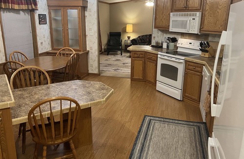 Baudette House | Book for summer fishing now; 3/2 near Lake of the Woods/Rainy River.