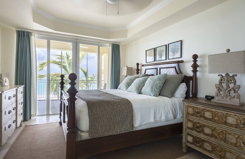 Grace Bay Condo | Book NOW for Fall! 20% Off 1, 2, and 3 Bedroom Rentals through December 19th.