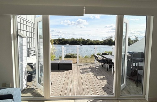 South Cerney Cottage | BOOK NOW ON LINE