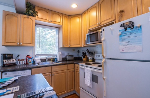 Dune Allen Beach Cottage | BOOK SPRING BREAK 2023 NOW! COUPLES COTTAGE WITH POOL NEAR BEACH! PETS OK!!