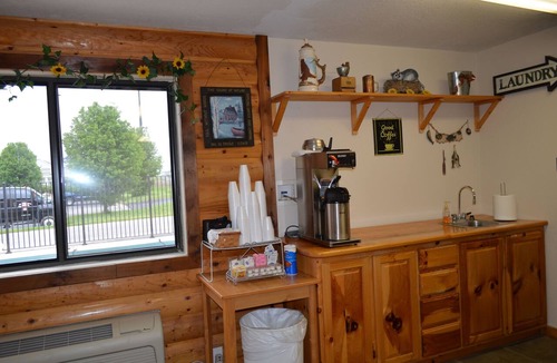 Neosho Hotel | Booneslick Lodge of Neosho