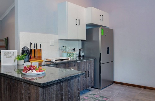 Marloth Park House | Bordering Kruger, our Marloth Park stay puts Africa’s wildlife at your door
