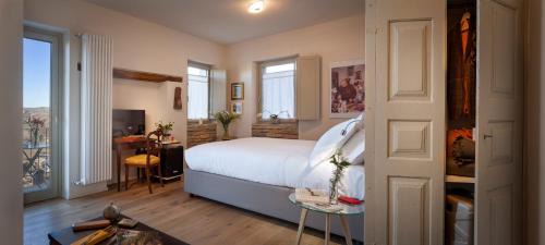 Neive House | Borgese Camere e Suites
