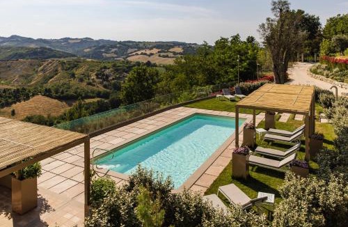 Castel San Pietro Terme House | Borgo alle Crete