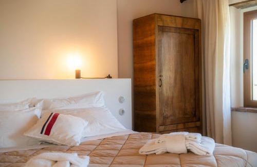 Saludecio House | Borgo Calbianco - Private House with Pool & AirCo