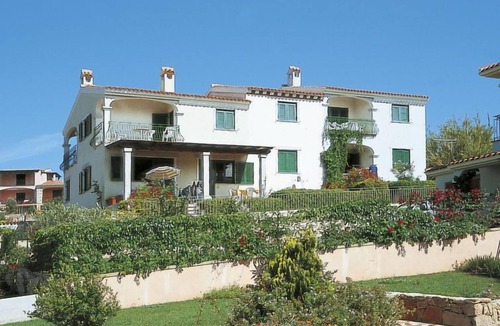 Tanaunella Apartment | Borgo Le Logge trilo (BUD112) by Interhome