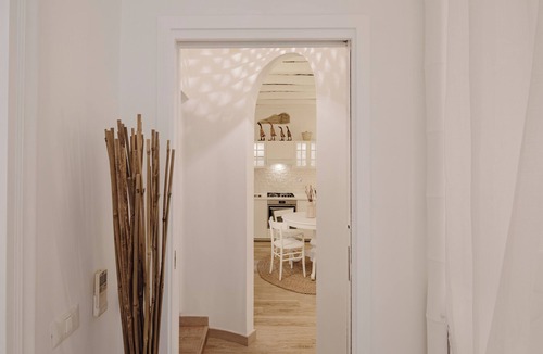 Rione XIV Borgo Apartment | Borgo Pio Vatican Luxury