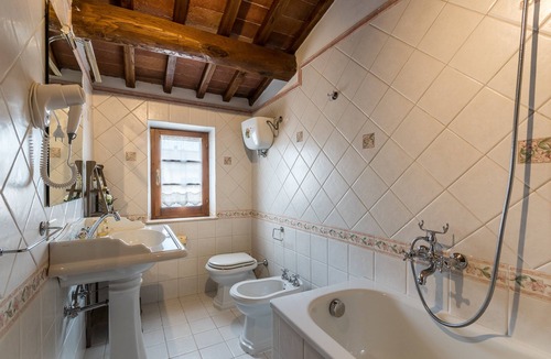 Amorosa House | Borgo Terrosi
