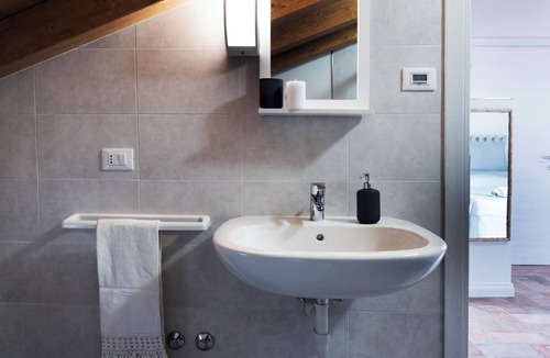 Bibbiano Bed & Breakfast | Borgodieci Camere e Colazione