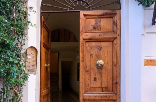 Rione XIV Borgo Apartment | Borgovi House