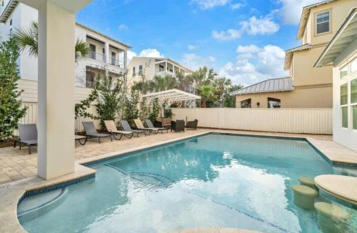 Frangista Beach House | Born to Sun