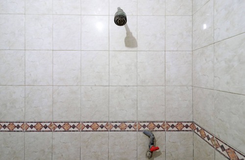 Kebon Sirih Hotel | Borneo Hostel