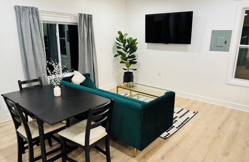Murfreesboro House | Boro Oasis - Your Peaceful Modern Retreat, 5 min to MTSU and 35 min to Nashville