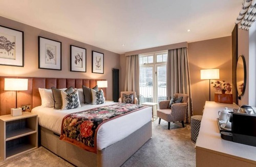 Borrowdale Hotel | Borrowdale Gates Hotel