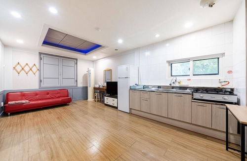 Kunip Hotel | Boryeong Time Motel