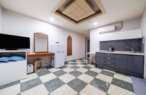 Kunip Hotel | Boryeong Time Motel
