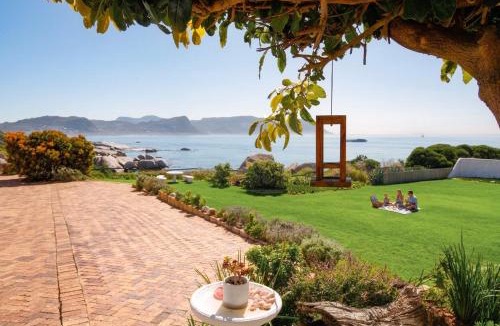 Simon's Town Cabin | Bosky Dell on Boulders Beach