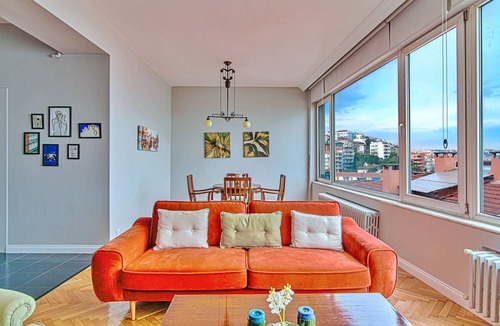 Kabatas Apartment | Bosphorus View Flat By Coast 5 min to Taksim