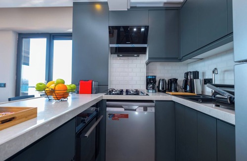 Cihangir Apartment | Bosphorus View with 2 Bedrooms-Elevator-Parking