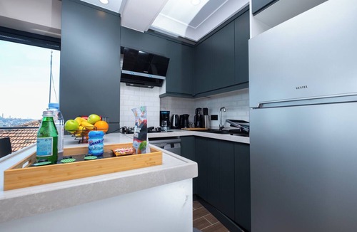 Cihangir Apartment | Bosphorus View with 2 Bedrooms-Elevator-Parking