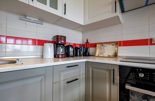 Tophane Apartment | Bosphorus View with 3 Large Bedrooms with WiFi, AC, Elevator