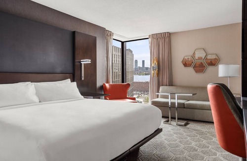 MIT Hotel | Boston Marriott Cambridge