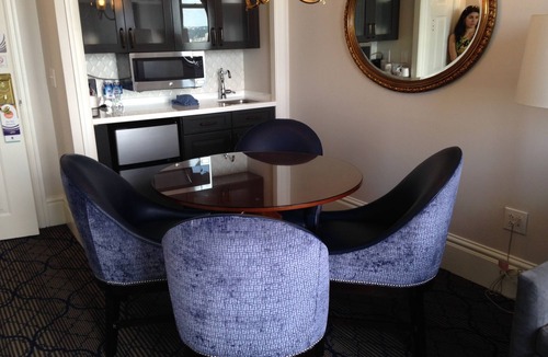 Downtown Boston Apartment | Boston Marriott Custom House ~ Downtown Suite with views of the city and harbor