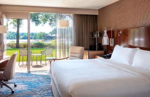 Auburndale Hotel | Boston Marriott Newton