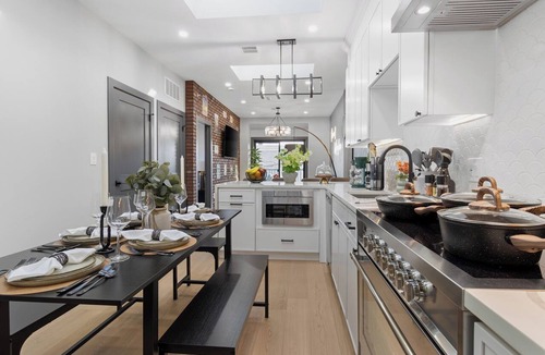 East Somerville Apartment | Boston Style 2BR2BTH/Near Boston + New Build