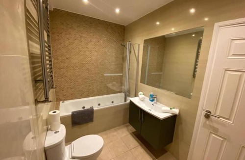Fairfield Apartment | Boswell Elite Two Bed Apartment