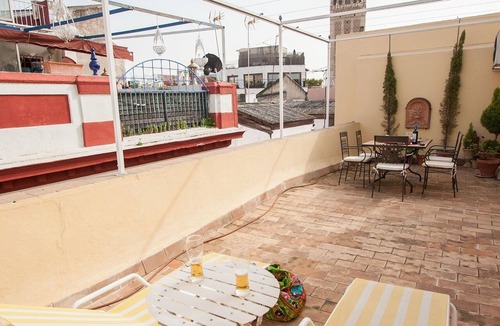 Historical Center Apartment | Botanic Duplex Private Terrace 6 pax next to Cathedral