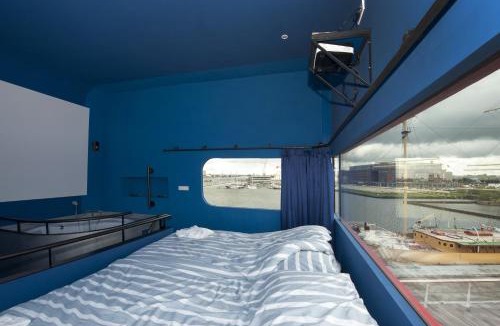 Amsterdam North Hotel | Botel