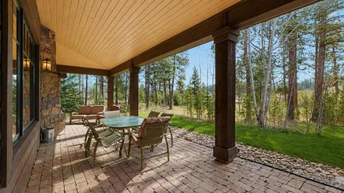 McCall House | BOTHR Steelhead