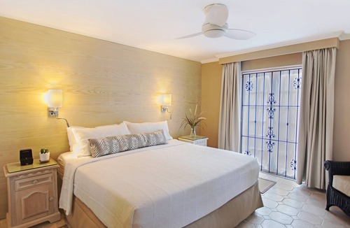 Maxwell Hotel | Bougainvillea Barbados