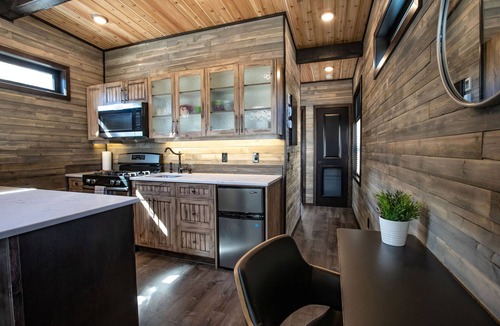 Revelstoke Hotel | Boulder Mountain Resort